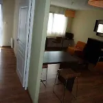 Zenitude Hôtel-résidences Métropole Apart-hotel 3*