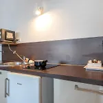 Apart-hotel Zenitude Hôtel-résidences Métropole 3*