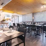 Zenitude Hôtel-résidences Métropole Apart-hotel 3*