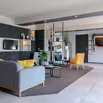 Zenitude Hôtel-résidences Métropole 3* Nantes