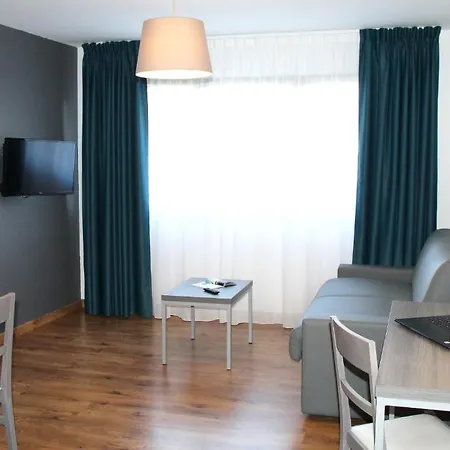 아파트호텔 Zenitude Hotel-residences Metropole 낭트