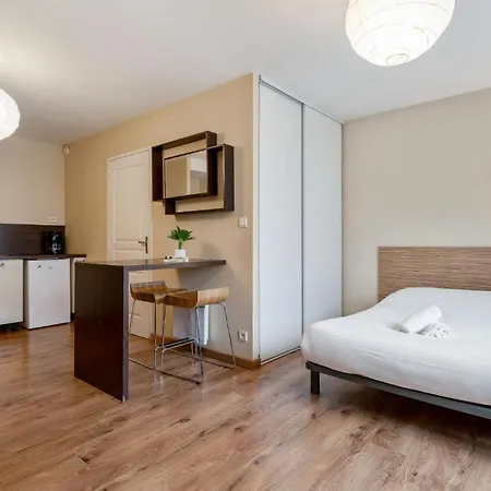 Zenitude Hotel-residences Metropole