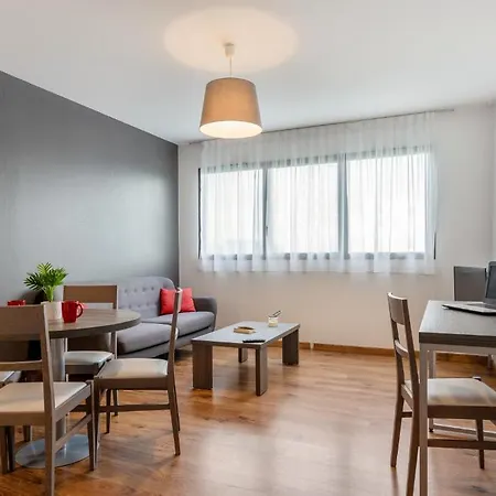Aparthotel Zenitude Hôtel-résidences Métropole 3*