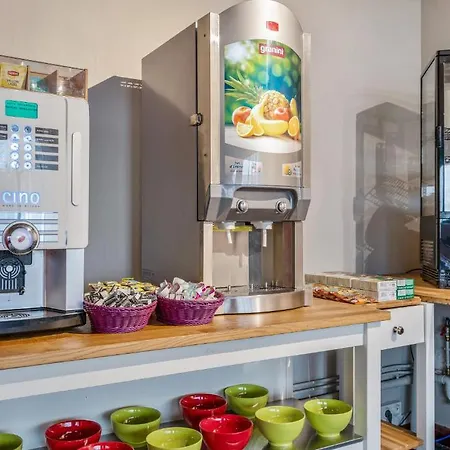 Zenitude Hotel-residences Metropole Nantes