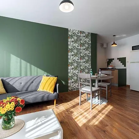 Zenitude Hôtel-résidences Métropole 3* Nantes