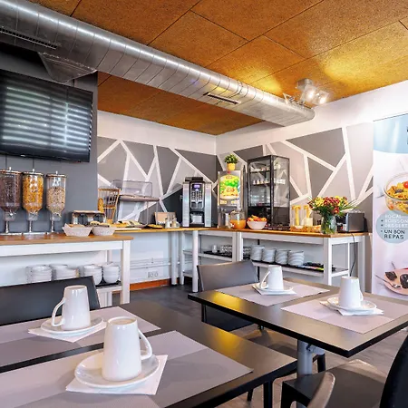 Zenitude Hotel-residences Metropole Ναντ