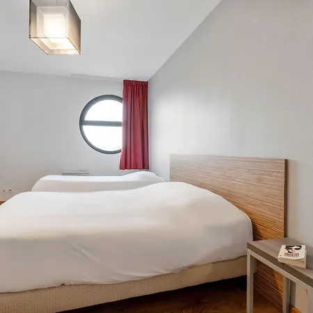 Zenitude Hôtel-résidences Métropole 3*