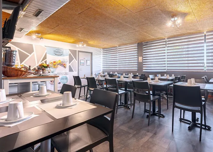 Zenitude Hotel-residences Metropole Aparthotel 3*