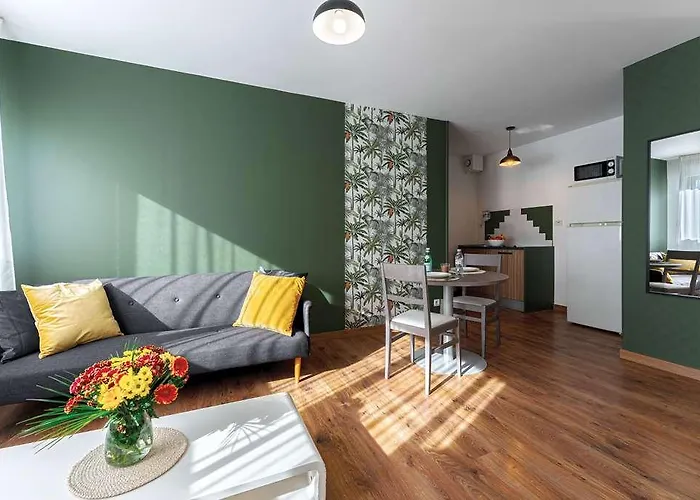 Zenitude Hôtel-résidences Métropole 3* Nantes