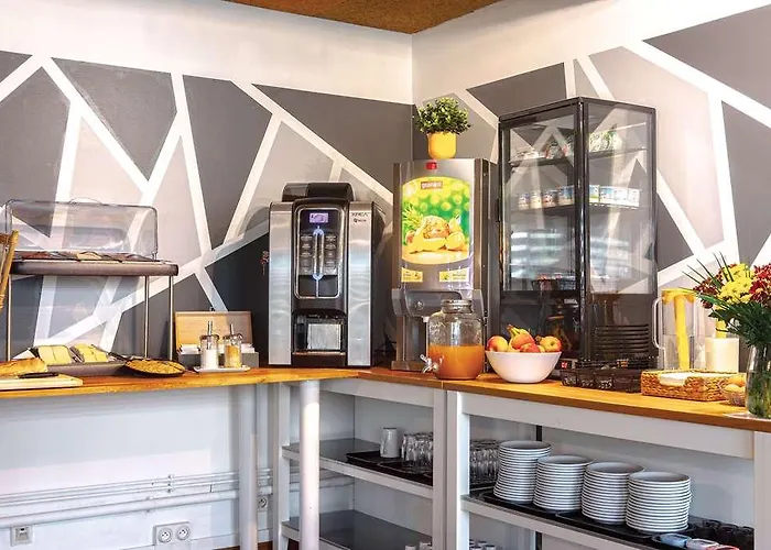 Aparthotel Zenitude Hotel-residences Metropole 3*