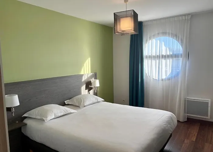 Zenitude Hotel-residences Metropole 3*