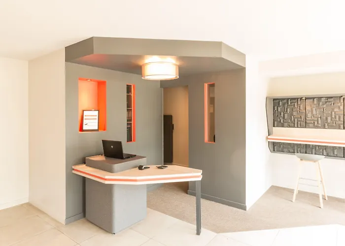 Zenitude Hôtel-résidences Métropole 3*