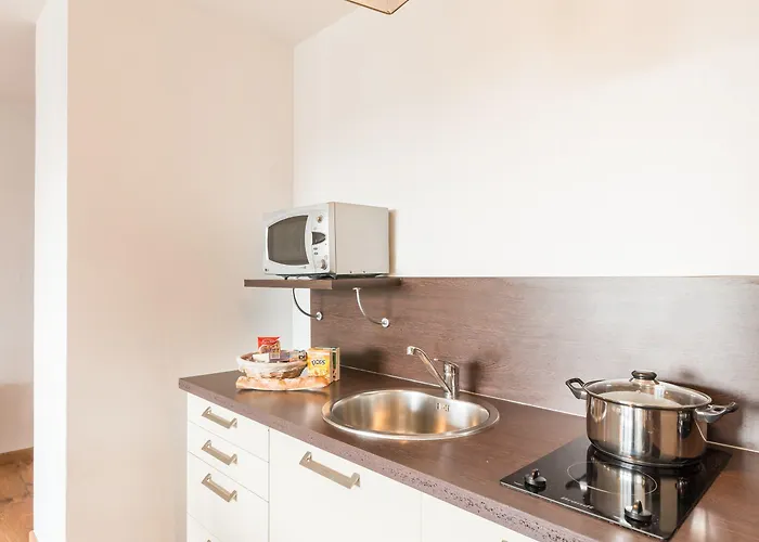 Zenitude Hotel-residences Metropole 3*