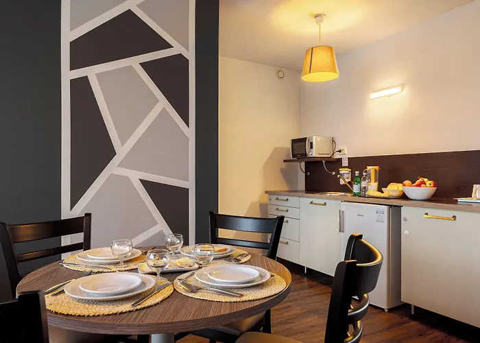 Zenitude Hotel-residences Metropole Aparthotel 3*