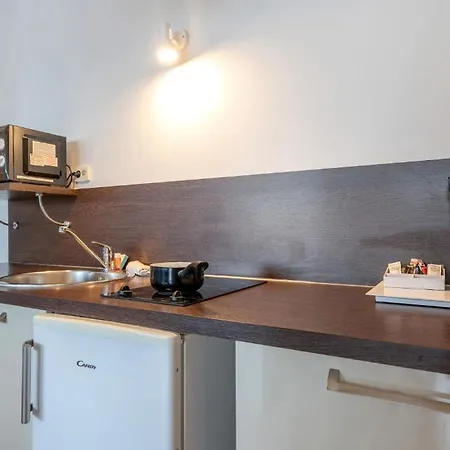 Apart Otel Zenitude Hotel-residences Metropole 3*