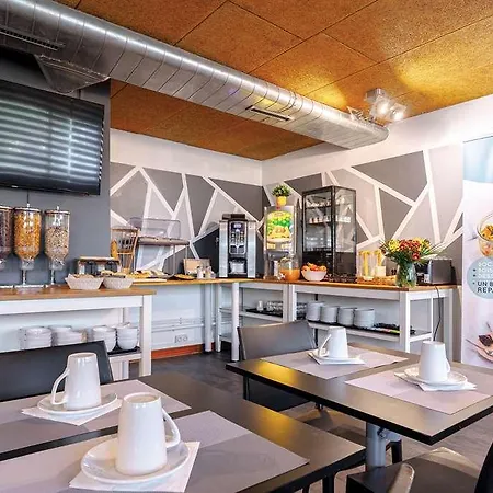 Zenitude Hotel-residences Metropole Apart Otel Nantes