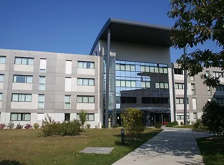 Apart Otel Zenitude Hotel-residences Metropole 3*