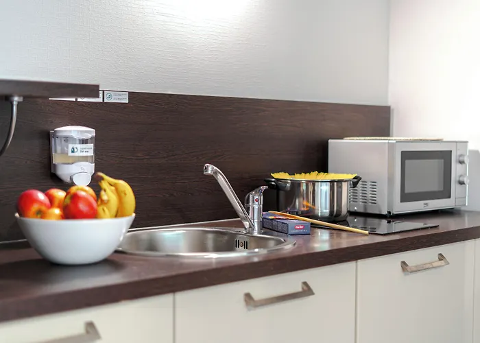 Zenitude Hôtel-résidences Métropole 3* Nantes